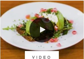 Skärmklipp av video: Avokadosmörgås